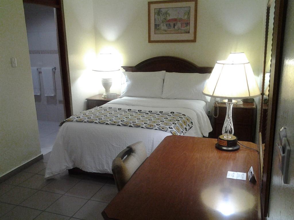 Micro Hotel Condo Suites Santo Domingo Zimmer foto