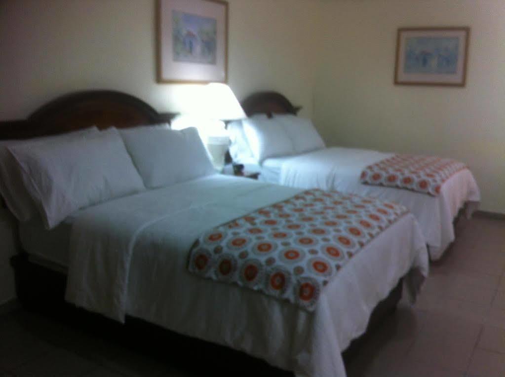 Micro Hotel Condo Suites Santo Domingo Exterior foto