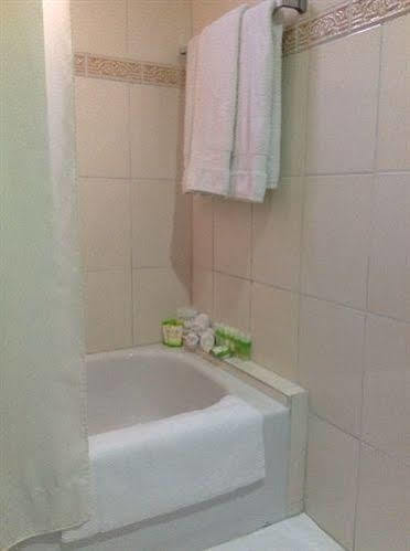 Micro Hotel Condo Suites Santo Domingo Exterior foto